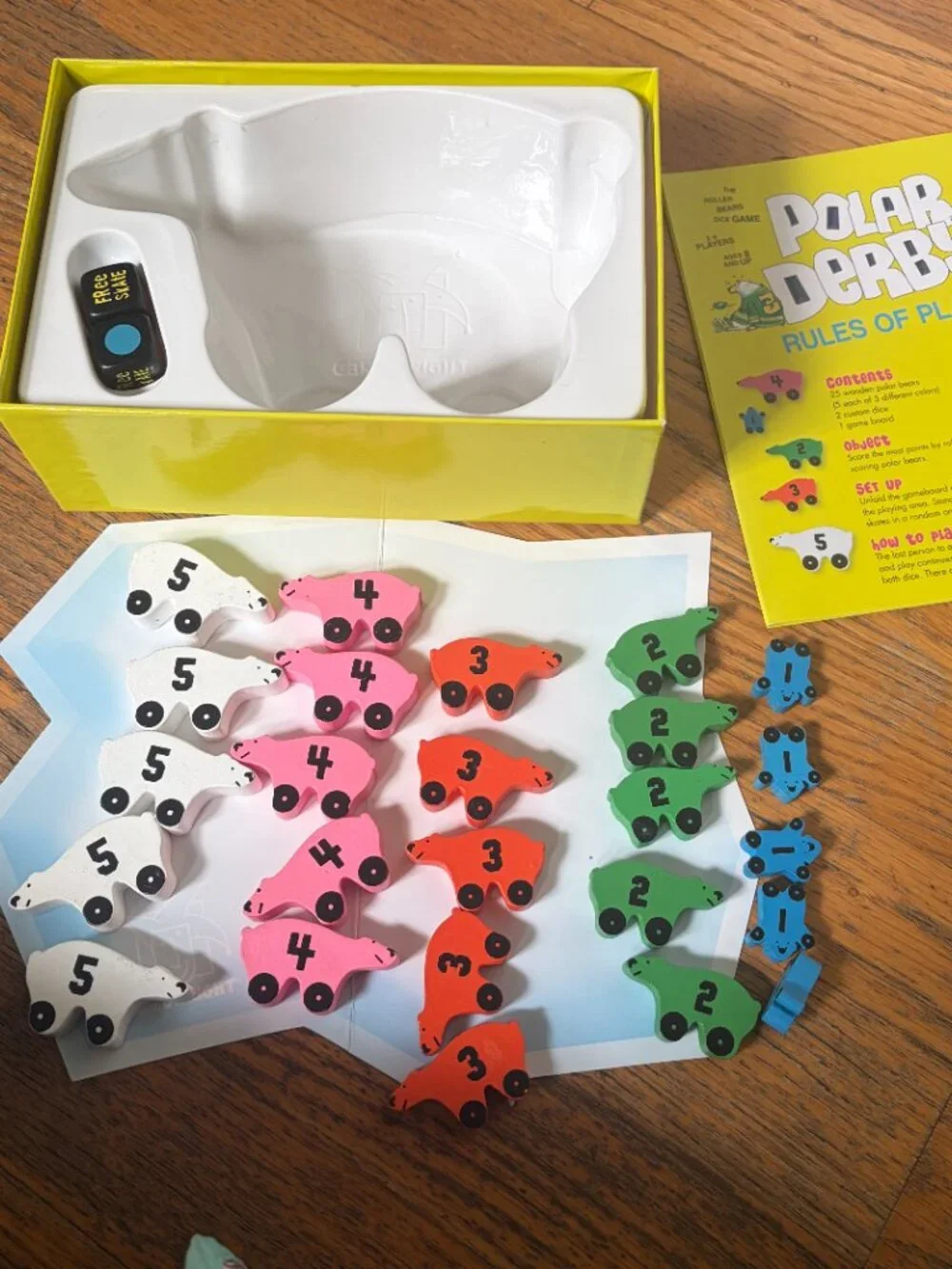 Gamewright Polar Derby Dice Game Age 8+